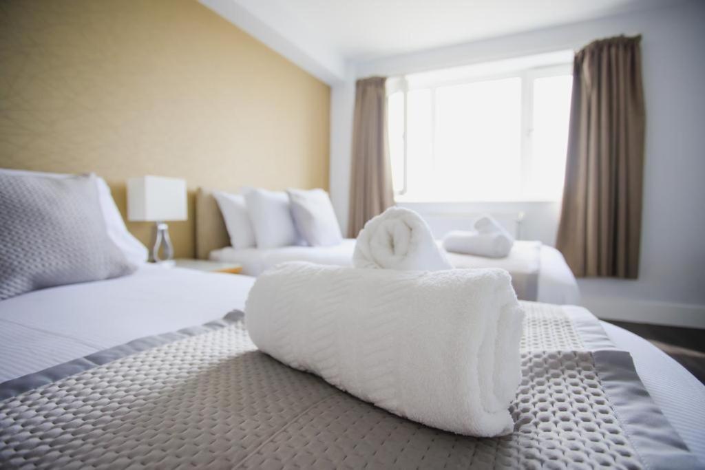 Penthouse At Chelsea Cloisters Hotel London Bagian luar foto