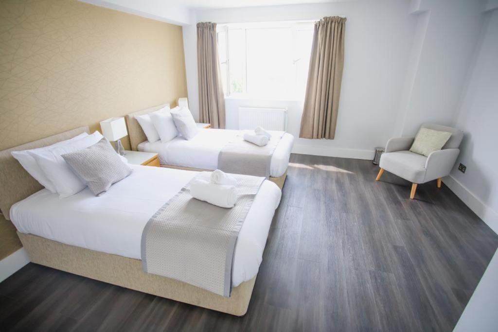 Penthouse At Chelsea Cloisters Hotel London Bagian luar foto